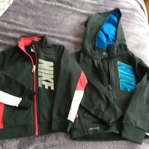 2 Boys Nike jackets size 5